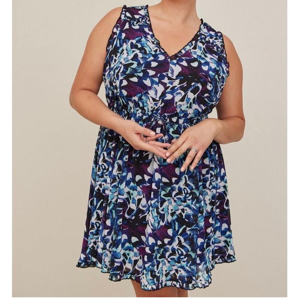 Torrid Size 4X Chiffon Ruffle Front flattering Mini BluePurple Floral dress NWT